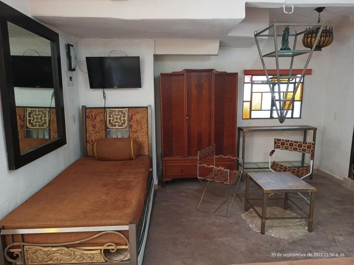 Hotel Posada Spa Antigua Casa Hogar Таско-де-Аларкон Экстерьер фото